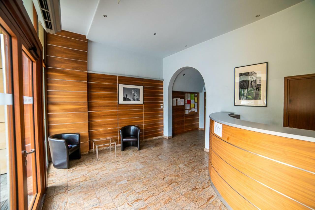 Torre Verona Apartment - 70M2, Terrace, Garage Cracóvia Exterior foto
